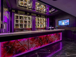 Отель Wescott Hotel