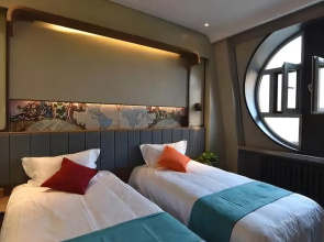 Harbin Rujing Shipping Hotel