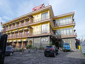 Hotel O Wisma Empat Lima Syariah