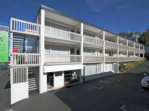 George Street Motel Apartments