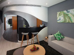 Al Khoory Sky Garden Hotel