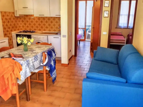 Apartment 200m From the sea