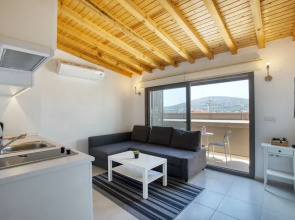 AEGEAN Apartments - Marina & Chios Island View