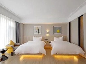 Joy Hotel