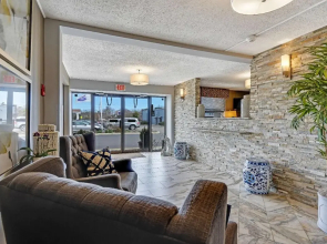 Blue Creek Inn