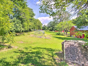 Charming Farm Cottage w/ Fire Pit + Grill!