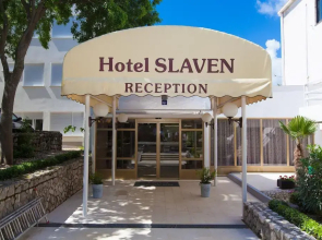 Hotel & Pavillons Slaven