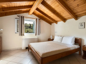 Four-Bedroom Villa Alexandros