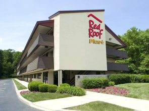 Red Roof Inn PLUS+ Secaucus - Meadowlands - NYC
