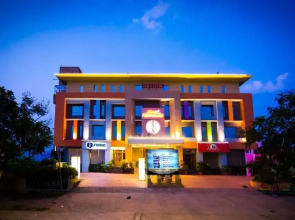Hotel Suraj Palace