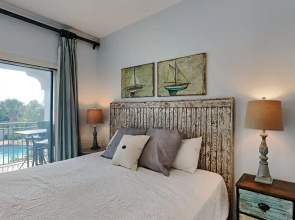 Inn at Seacrest by Southern Vacation Rentals