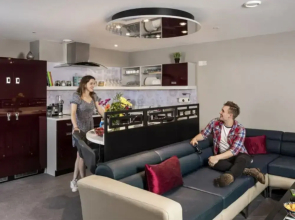 Vibrant Rooms for Students in LEICESTER