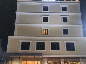 Hotel Tamizh Grand