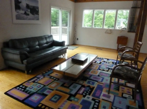 Family-friendly Sail Away Home With Billiard And Built-in Spa On The Deck 3 Bedroom Home by Redawning