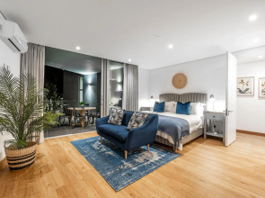 17 Marine - 3Bedroom Sea-Facing Apt101