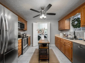 Single-story Manchester Home Close to Parks!