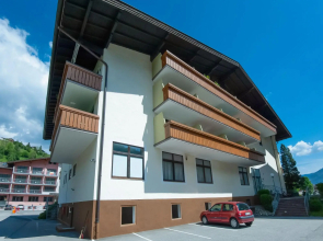 Chalet in Kaprun Near Ski Slopes