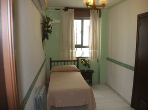 Hotel Virgen de los Reyes