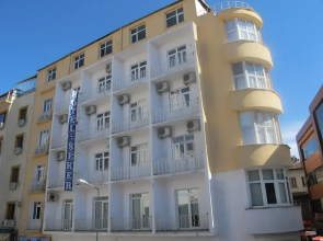 Hotel Seker