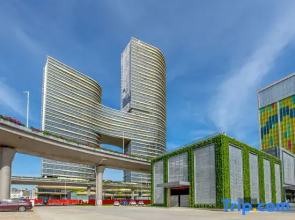Center·Maple Rain High Sky·Macau View Light Residence (Zhuhai Hengqin Port)