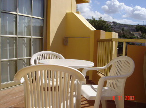 Playaolid Suites & Apartments