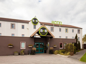 B&B HOTEL Calais Centre Saint-Pierre