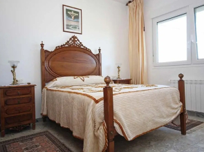 House - 3 Bedrooms with Sea views - 102075