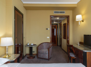 Отель Doria Grand Hotel