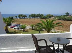 Oasis Hotel Kyparissia
