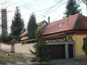 Hill Studio Tata