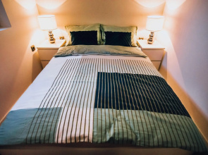 Flexible SelfCheckIns 27 - Bedroom - NEW
