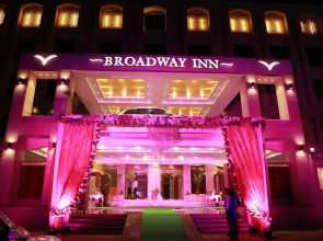Hotel Broadway Inn