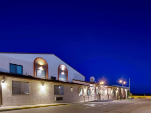 Best Western West Hills Inn