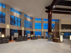 Days Hotel By Wyndham Fangchenggang Bailang Beach
