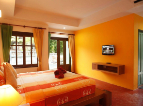 See Through Boutique Resort