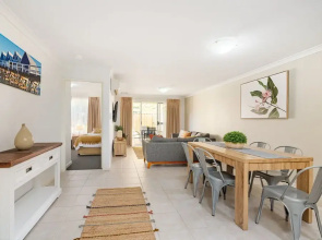 Beachside Breakaway U54 Cape View Resort