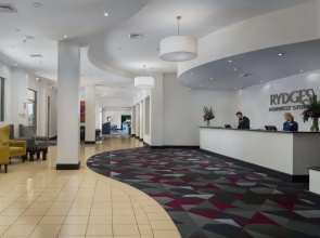 Visy Dior Hotel