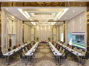 Отель Grande Centre Point Ploenchit