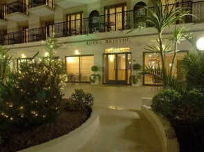 Hotel Bristol