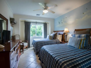 Stay In CR Los Sueños Condos