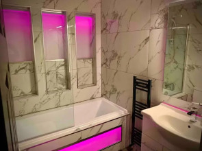 Saltrock luxury apartment