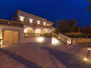 Villa Loran