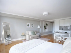 Liiiving in Porto Downtown Premium Studio