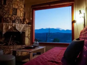 Quiet little country house with breathtaking view