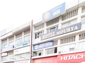 OYO 555 Hotel Mourya