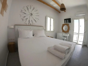Soleya Suites