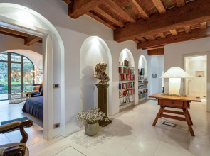 Casa Regula in Lucca