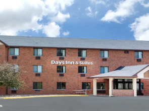 Days Inn And Suites Des Moines Airport