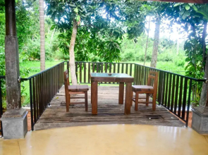 Guruwaththa Eco Lodge