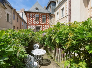 Drôle de Dame